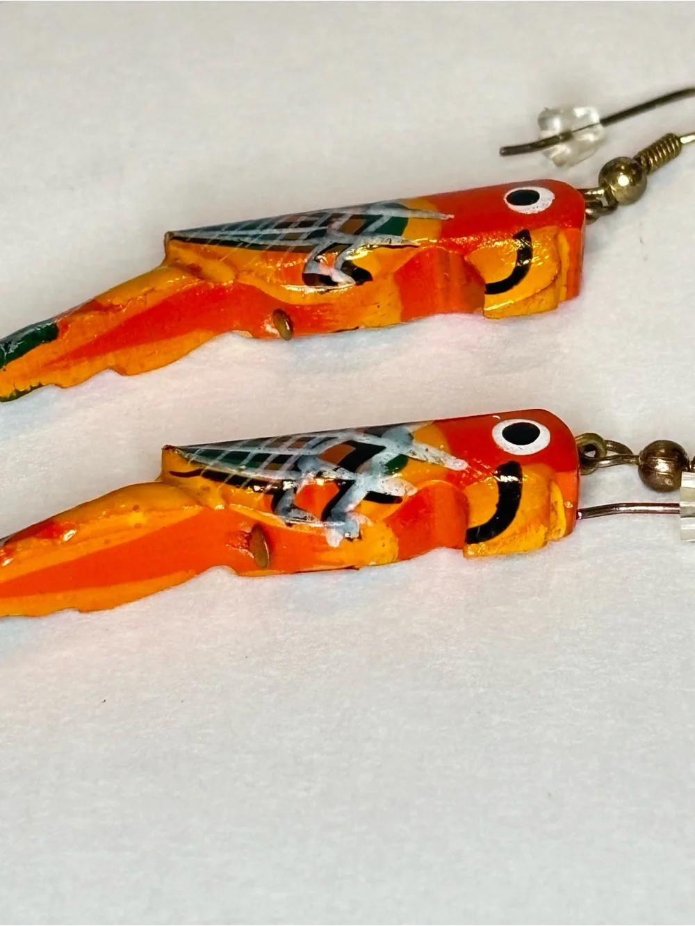 Vintage 1980’s Hand Painted Wood Parrot Dangle Earrings